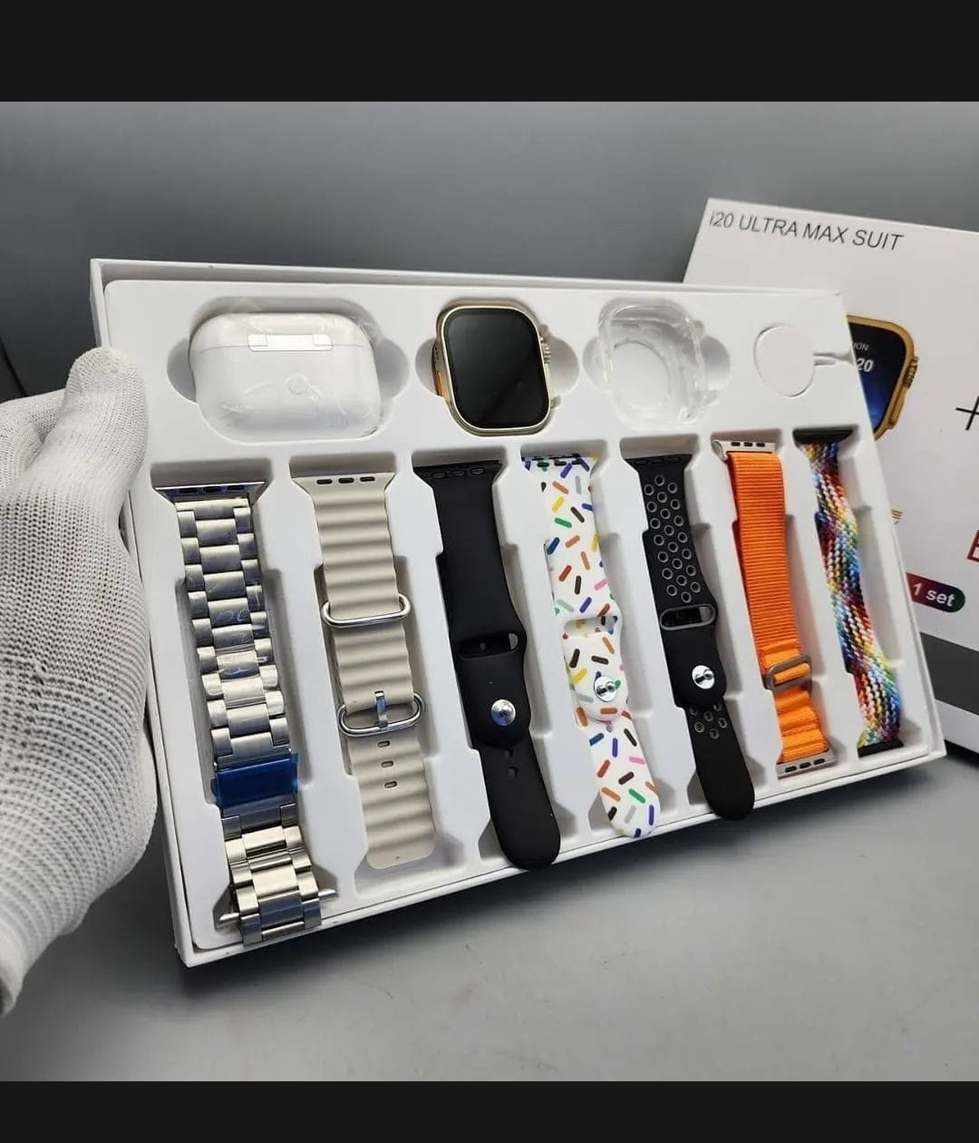 Original i20 Ultra 2 Max Smartwatch Combo with AirPods Pro, 7 Straps & Silicone Case – Best Price in Pakistan & UAE